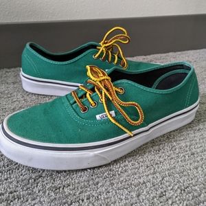 Vans Low Top Authentic Shoe